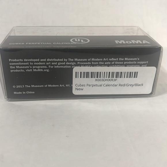 MoMA Cubes Perpetual Calendar Red/Grey/Black - Picture 4 of 4